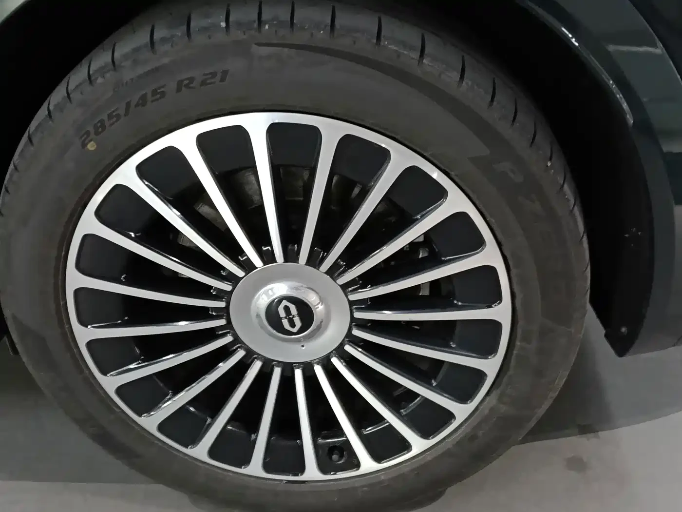 AITO 7 PURE ELECTRIC | AWD 526hp | 800V HUAWEI | Mobile.bg � ����������� 6
