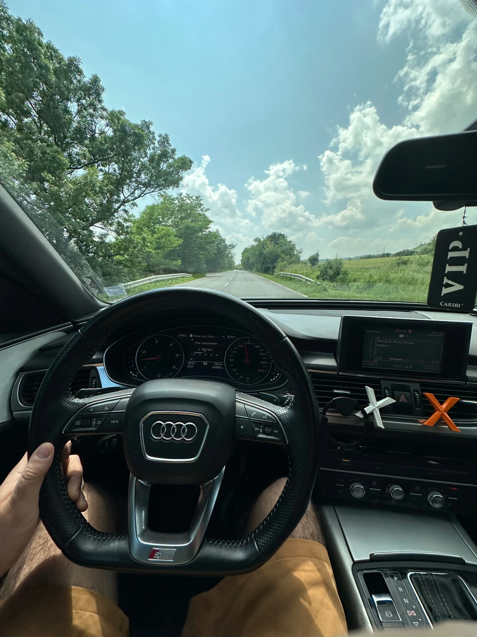 Audi A6, снимка 4 - Автомобили и джипове - 56585837