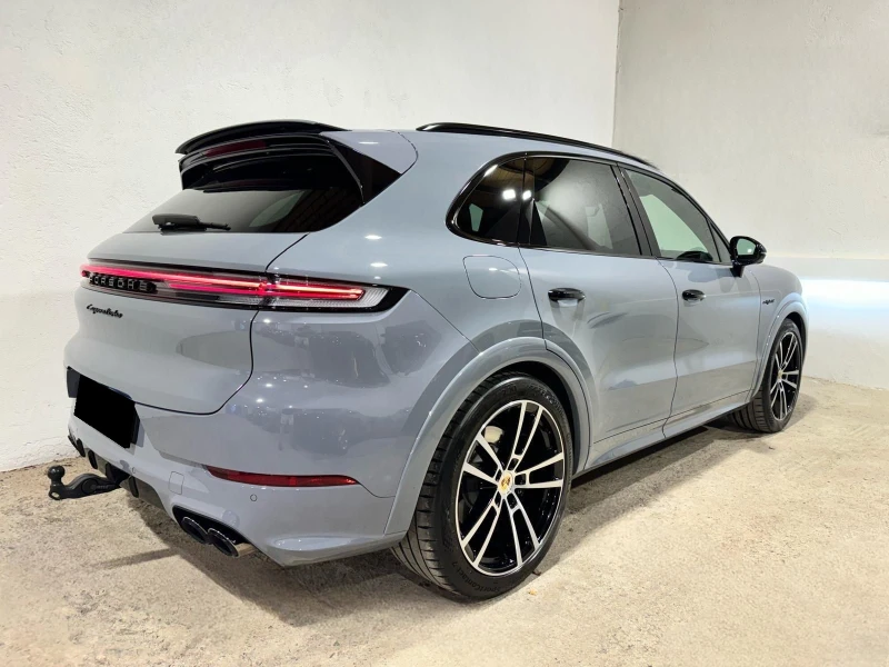 Porsche Cayenne TURBO E-HYBRID/NEW MODEL/CARBON/BOSE/SPORT CHRONO/, снимка 5 - Автомобили и джипове - 47977830