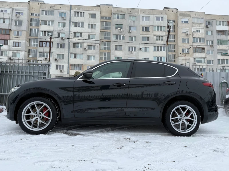 Alfa Romeo Stelvio 2.0T* 280hp* Q4* EDITION* * * , снимка 3 - Автомобили и джипове - 48702343