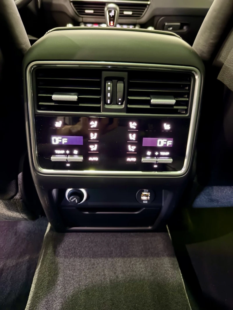 Porsche Cayenne S 2.9 440кс, снимка 17 - Автомобили и джипове - 52738594