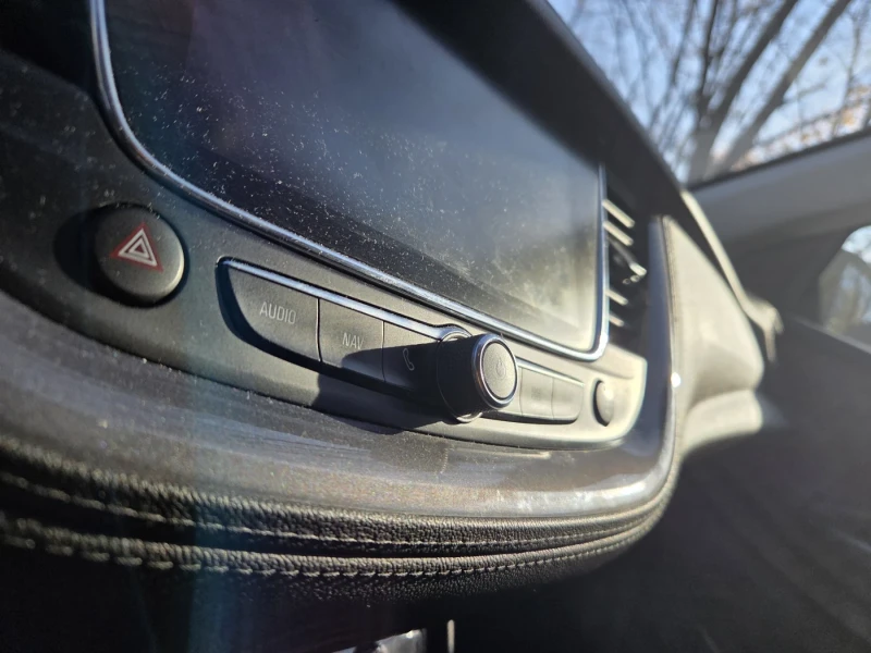 Opel Grandland X 2.0 Innovation , снимка 11 - Автомобили и джипове - 52790219