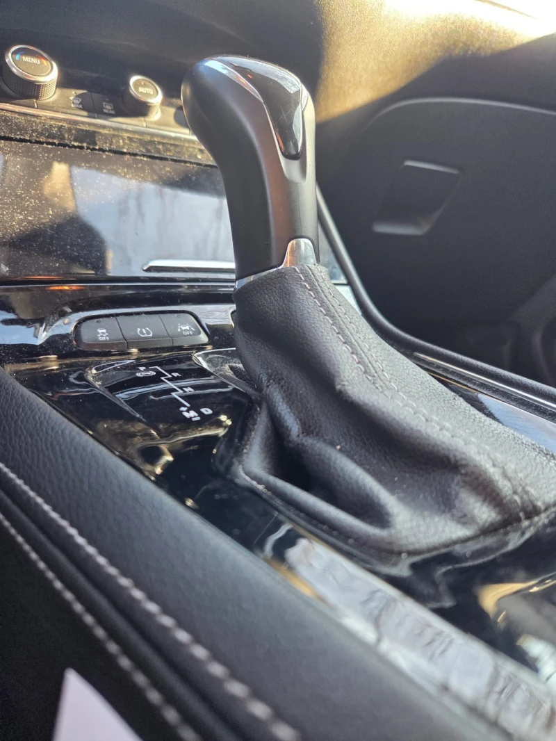 Opel Grandland X 2.0 Innovation , снимка 6 - Автомобили и джипове - 52790219