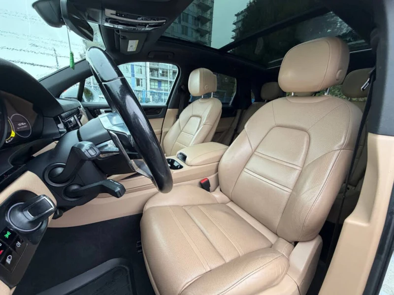 Porsche Cayenne ПАМЕТ* ОБДУХВАНЕ* 360 КАМЕРА* ПАНО * 4 ПОДГРЕВА* , снимка 12 - Автомобили и джипове - 52865078