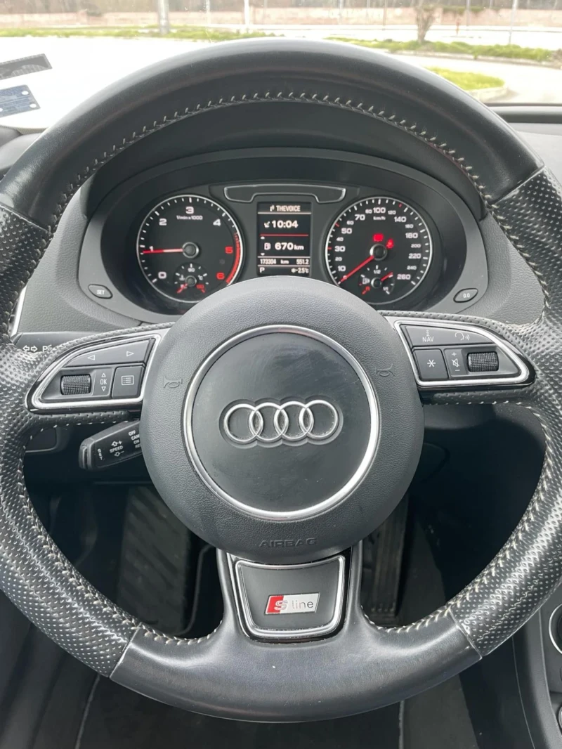 Audi Q3, снимка 13 - Автомобили и джипове - 53139033