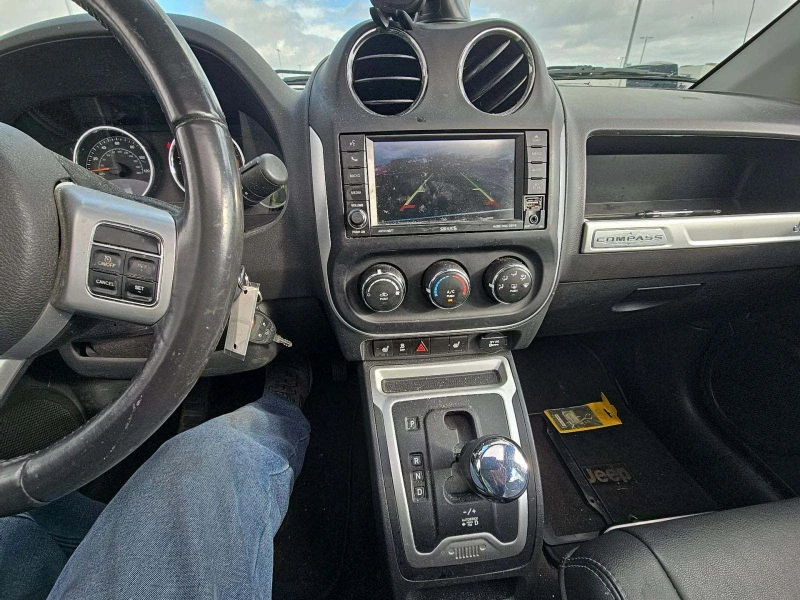 Jeep Compass, снимка 11 - Автомобили и джипове - 53203779