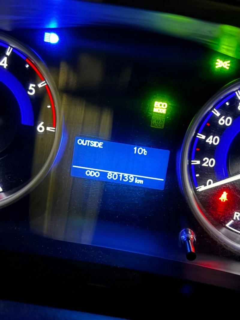 Toyota Hilux, снимка 7 - Автомобили и джипове - 53527964