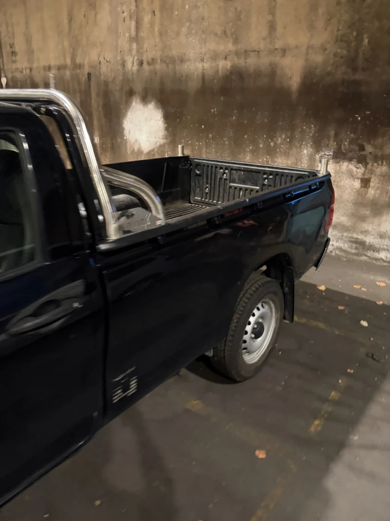 Toyota Hilux, снимка 4 - Автомобили и джипове - 53527964