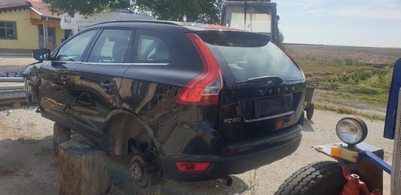 Volvo XC60 D5, снимка 2 - Автомобили и джипове - 45334164