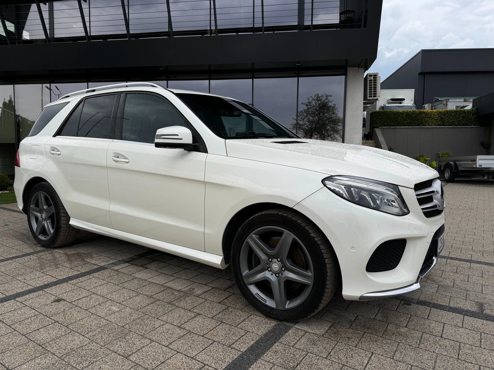 Mercedes-Benz GLE 400 4matic AMG  - изображение 2