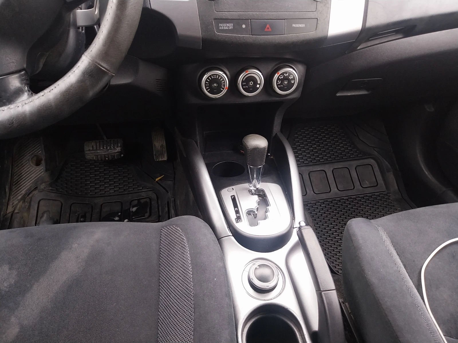 Mitsubishi Outlander  - изображение 8