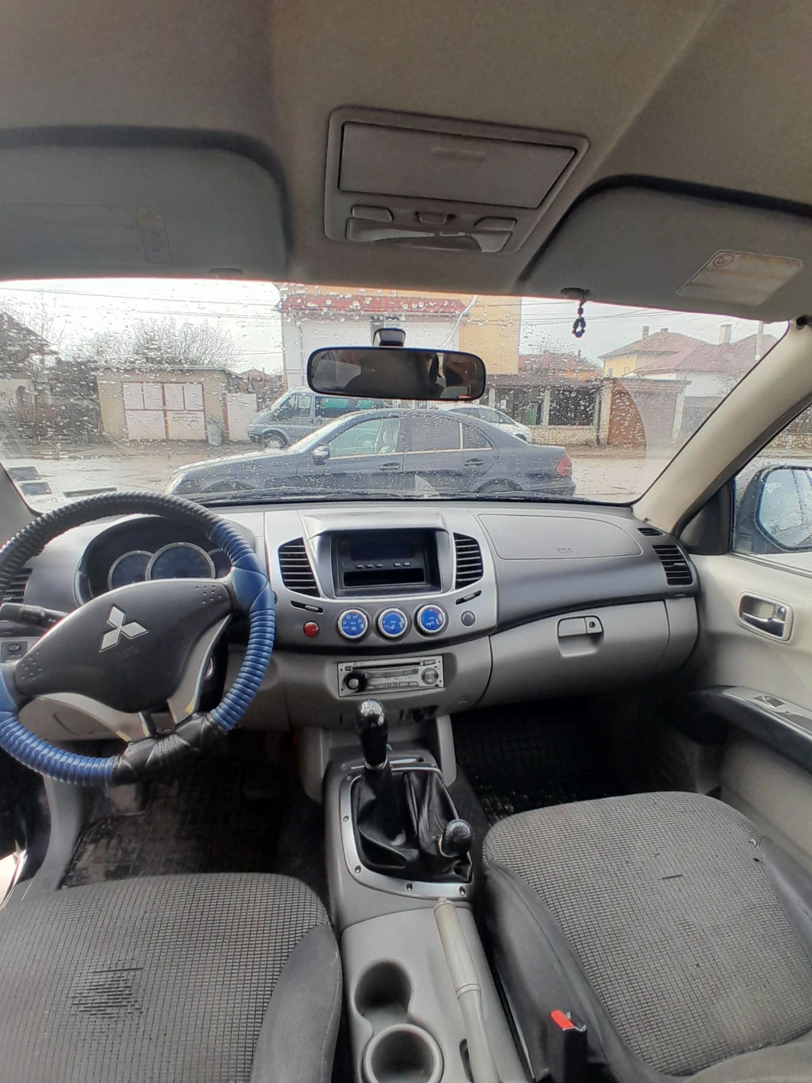 Mitsubishi L200  - изображение 3