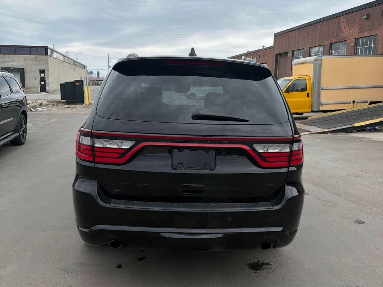 Dodge Durango | R/T AWD | ДВА КЛЮЧА | DISTRONIC | ОБДУХВАНЕ | , снимка 4 - Автомобили и джипове - 54443168