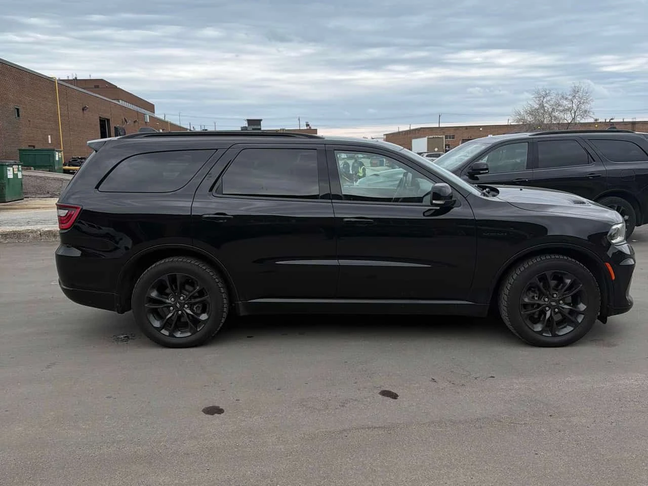 Dodge Durango | R/T AWD | ДВА КЛЮЧА | DISTRONIC | ОБДУХВАНЕ | , снимка 3 - Автомобили и джипове - 54443168