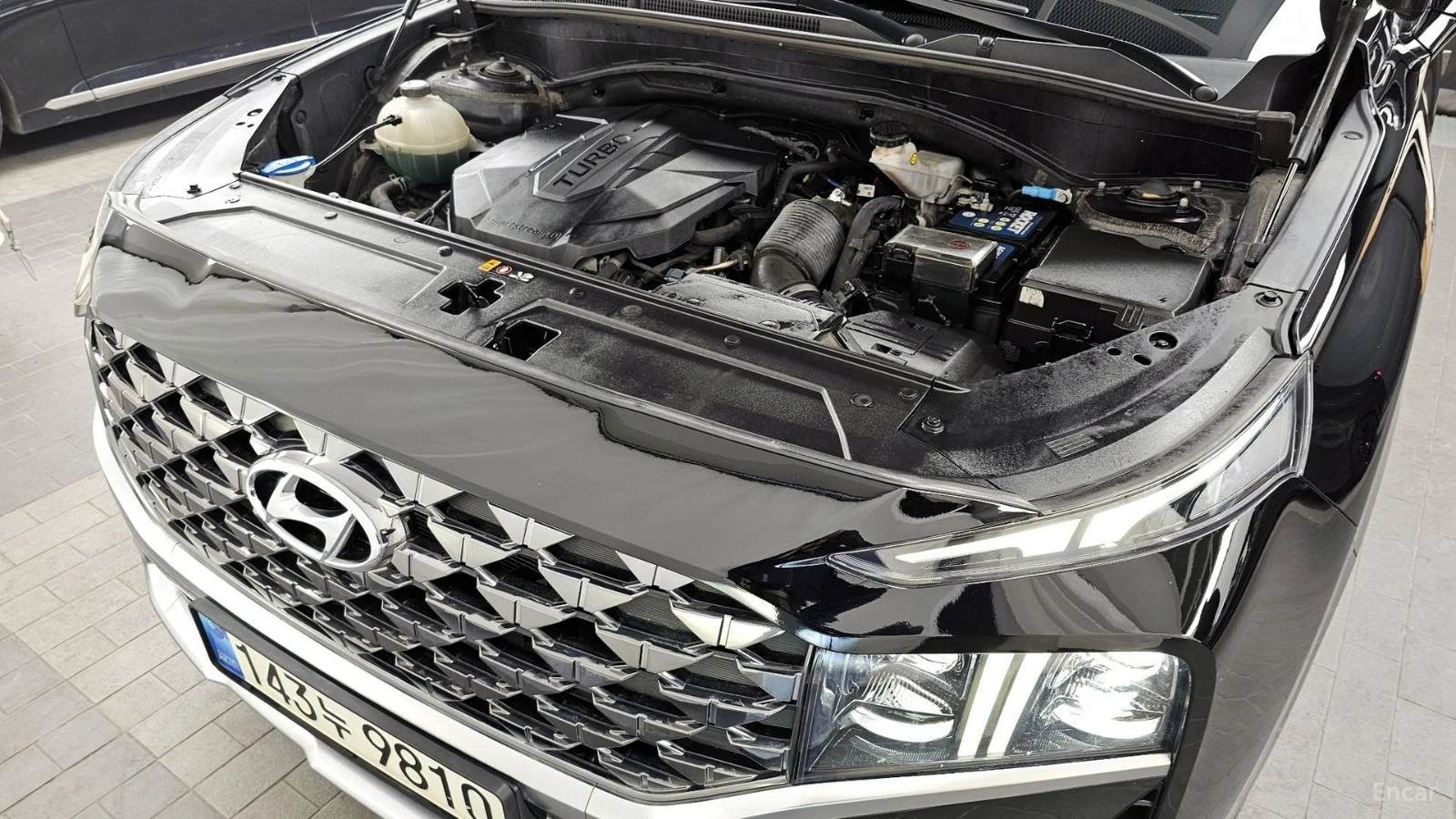 Hyundai Santa fe Calligraphy* 4x4* DISTRONIC* ОБДУХВАНЕ* 360* HUD* , снимка 16 - Автомобили и джипове - 55504363