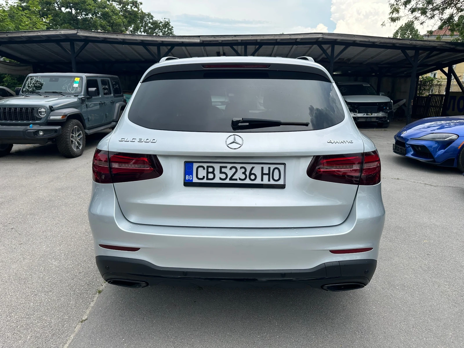 Mercedes-Benz GLC 300 GLC 300 4MATIC 9G-Tronic, снимка 4 - Автомобили и джипове - 55931293