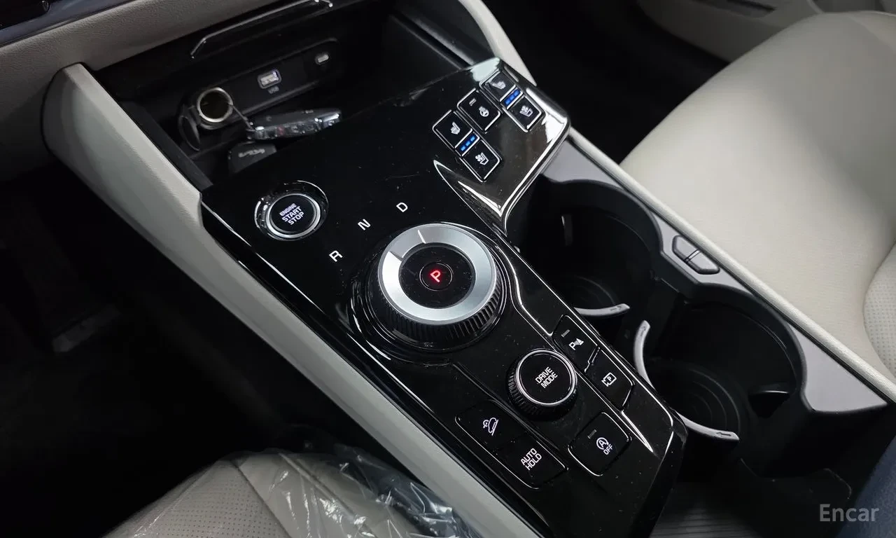 Kia Sportage NOBLESSE | TWO TONE INTERIOR| DRIVE WISE | Mobile.bg � ����������� 15