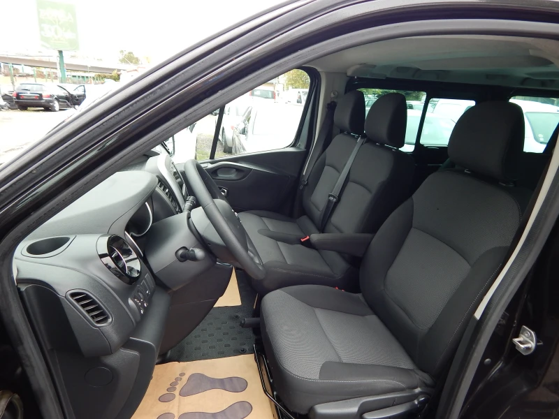 Nissan NV300 2.0DCI* 29000km.* , снимка 12 - Бусове и автобуси - 51935097