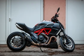     Ducati Diavel Carbon