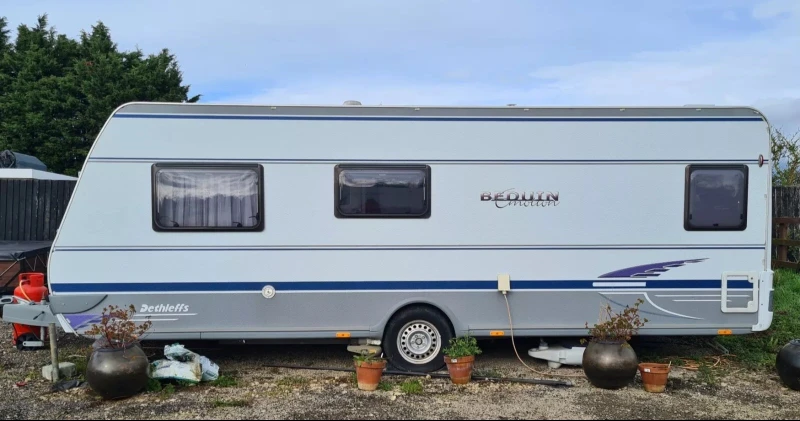 Каравана Dethleffs BEDUIN EMOTION , снимка 5 - Каравани и кемпери - 49769201