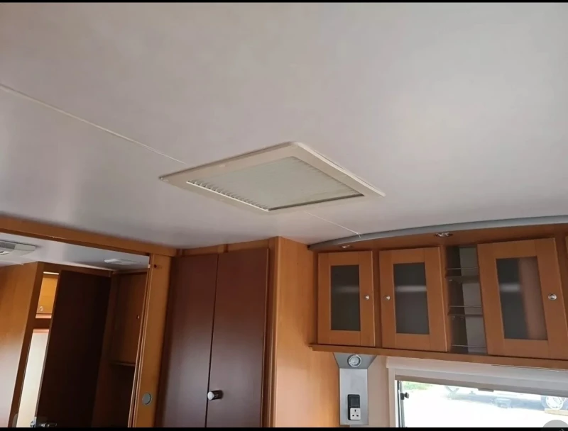 Каравана Dethleffs BEDUIN EMOTION , снимка 17 - Каравани и кемпери - 49769201