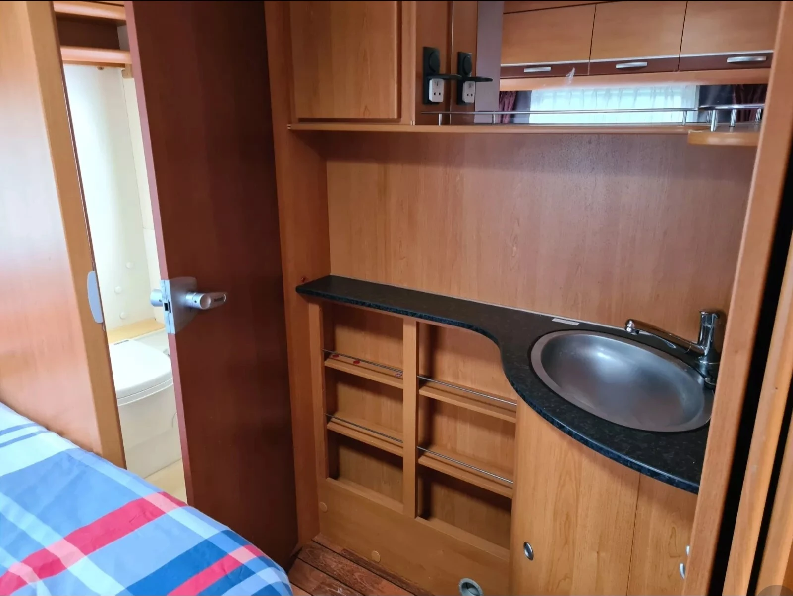  Dethleffs BEDUIN EMOTION  | Mobile.bg   12