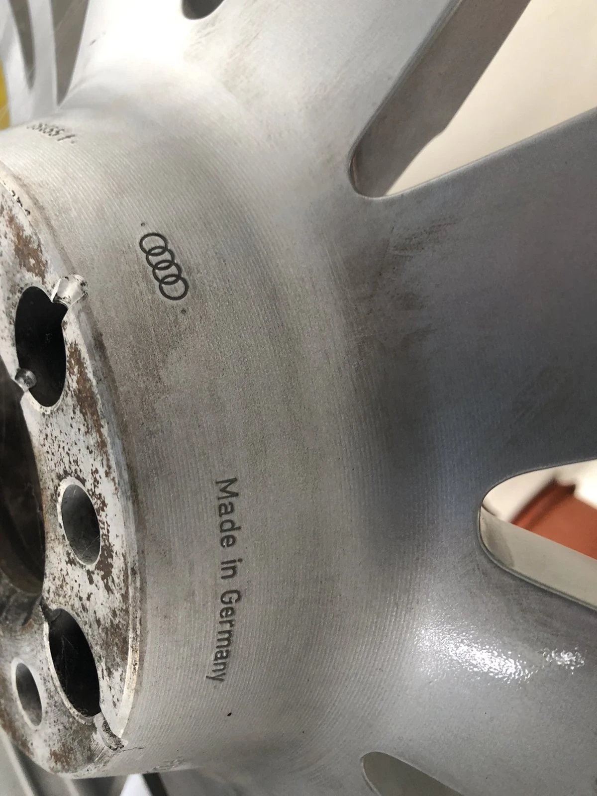    265/40R20  Audi A8 | Mobile.bg   3