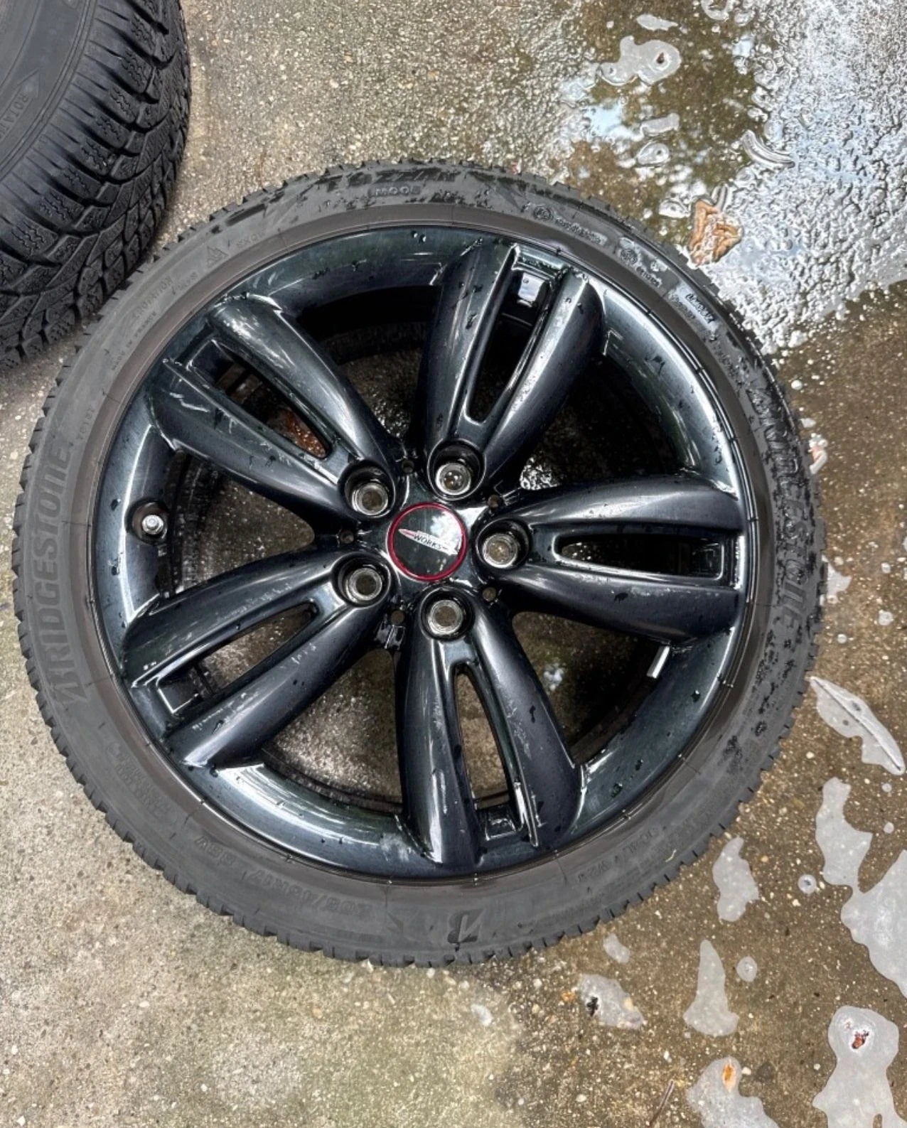 Гуми с джанти Bridgestone 205/45R17