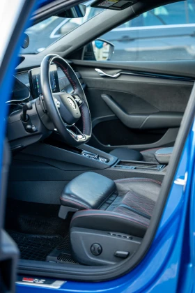 Skoda Octavia RS Plus 2.0 TDI 4x4 DSG( ЦЕНА ДО КРАЯ НА МЕСЕЦА), снимка 9