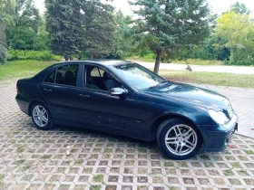 Mercedes-Benz C 200, снимка 5