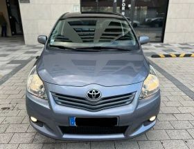 Toyota Verso 2.0 D4D 126hp * Panorama* KEYLESS, снимка 2