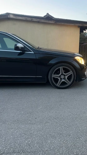 Mercedes-Benz C 220, снимка 13