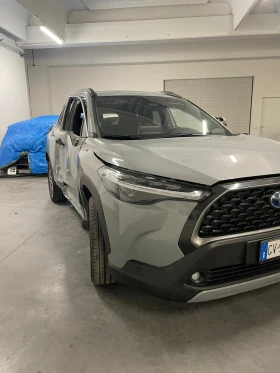 Toyota Corolla Cross 2.0HYBRID  20000KM - 36900 лв. / 18866.67 € - 66382568 3