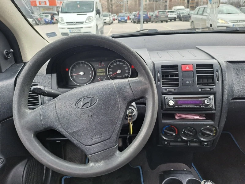 Hyundai Getz 1.1 АГУ, снимка 5 - Автомобили и джипове - 39440400