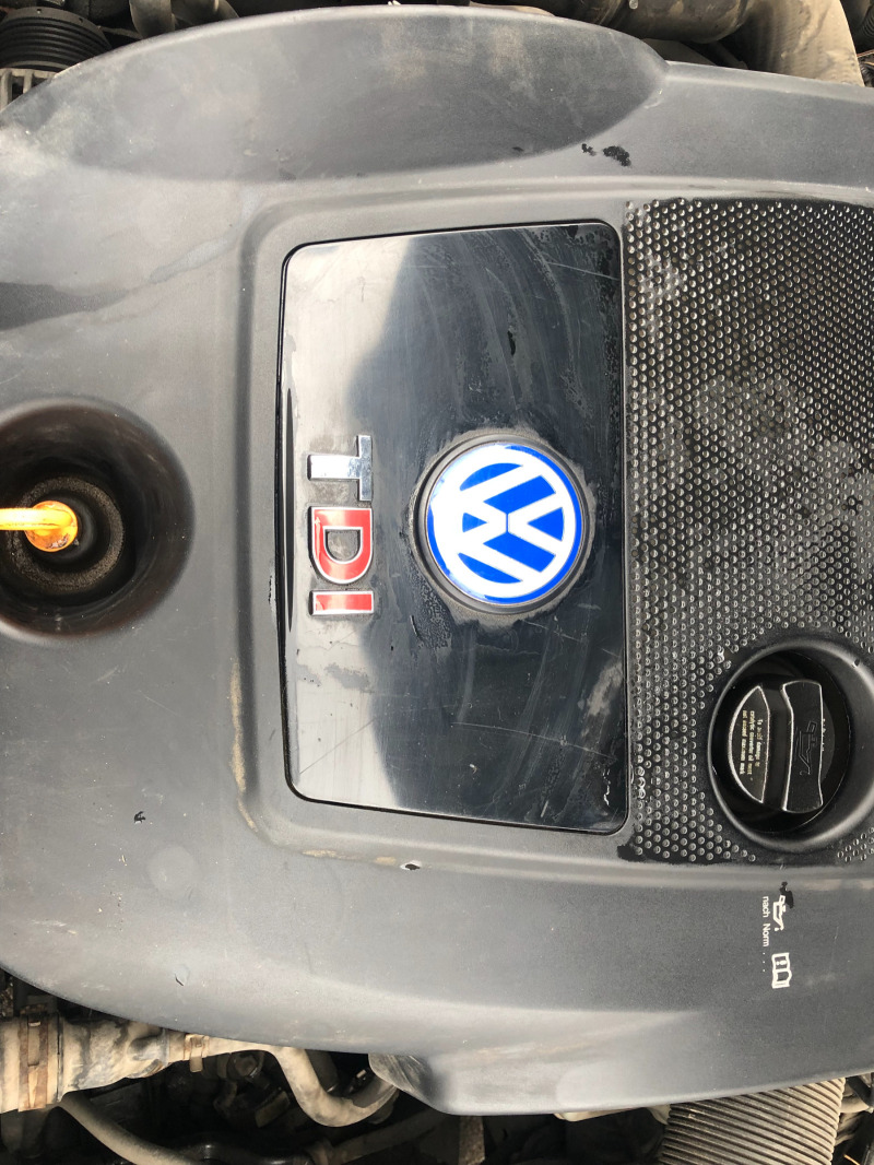 VW Bora, снимка 1 - Автомобили и джипове - 46462576
