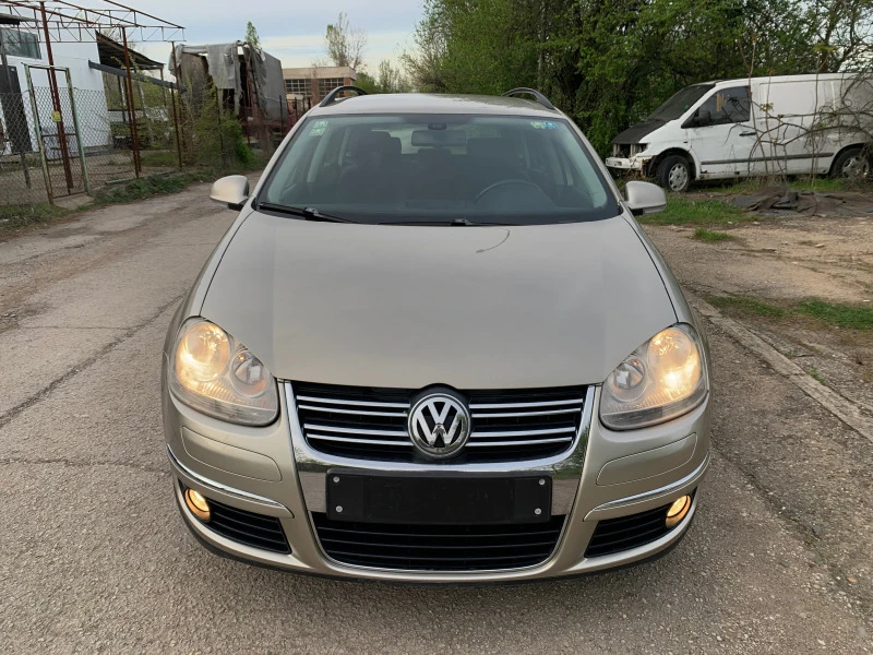 VW Golf 2.0TDI/АВТОМАТ/ИТАЛИЯ, снимка 1 - Автомобили и джипове - 47501395