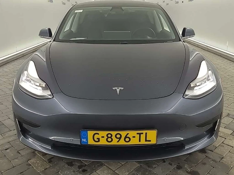 Tesla Model 3 SR Plus* 60kWh* Гаранция до 12.2027г., снимка 1 - Автомобили и джипове - 47182035