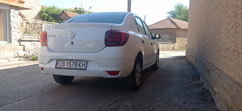 Dacia Logan, снимка 16 - Автомобили и джипове - 47528954