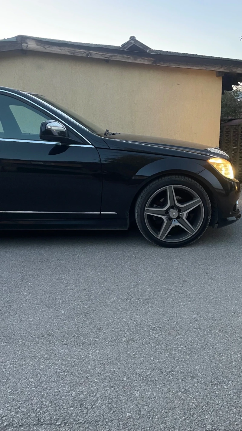 Mercedes-Benz C 220, снимка 13 - Автомобили и джипове - 47668908