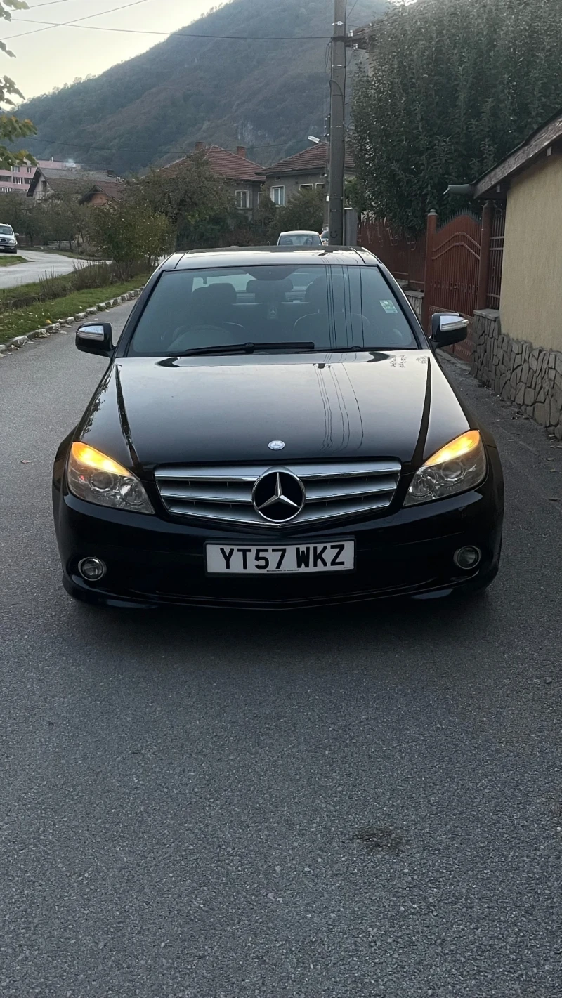 Mercedes-Benz C 220, снимка 3 - Автомобили и джипове - 47668908