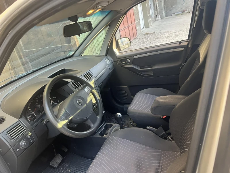 Opel Meriva 1.6 , снимка 5 - Автомобили и джипове - 47864537