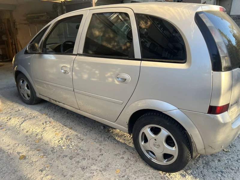 Opel Meriva 1.6 , снимка 2 - Автомобили и джипове - 47864537