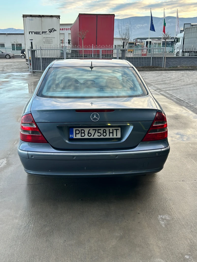 Mercedes-Benz E 320 204, снимка 4 - Автомобили и джипове - 48847975