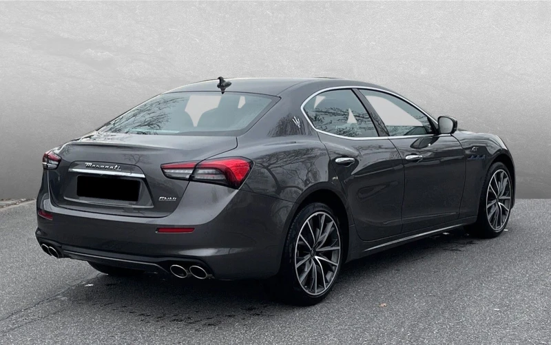 Maserati Ghibli GT Hybrid = Distronic= Гаранция, снимка 2 - Автомобили и джипове - 48964789