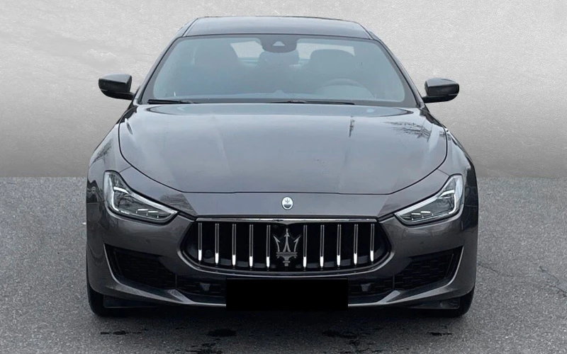 Maserati Ghibli GT Hybrid = Distronic= Гаранция, снимка 1 - Автомобили и джипове - 48964789