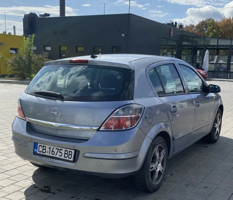 Opel Astra H, снимка 8 - Автомобили и джипове - 49037183