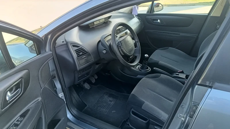 Citroen C4 1.6 HDI 90k.s , снимка 9 - Автомобили и джипове - 52174637