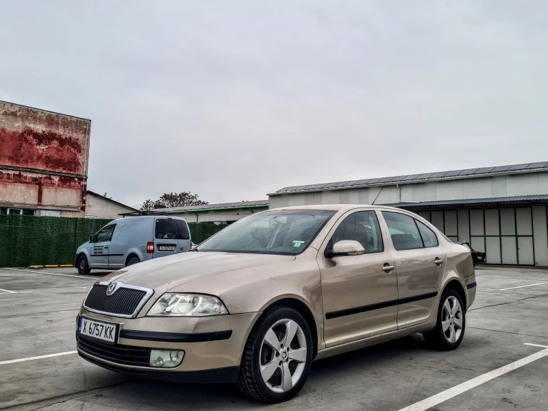 Skoda Octavia 2.0 TDI 140 к.с. ТЕМПОМАТ КЛИМАТРОНИК ЕВРО 4, снимка 6 - Автомобили и джипове - 52576414