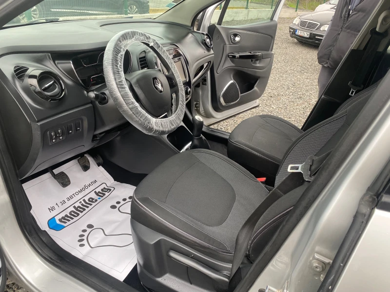 Renault Captur 1, 5  нави, снимка 9 - Автомобили и джипове - 52891707