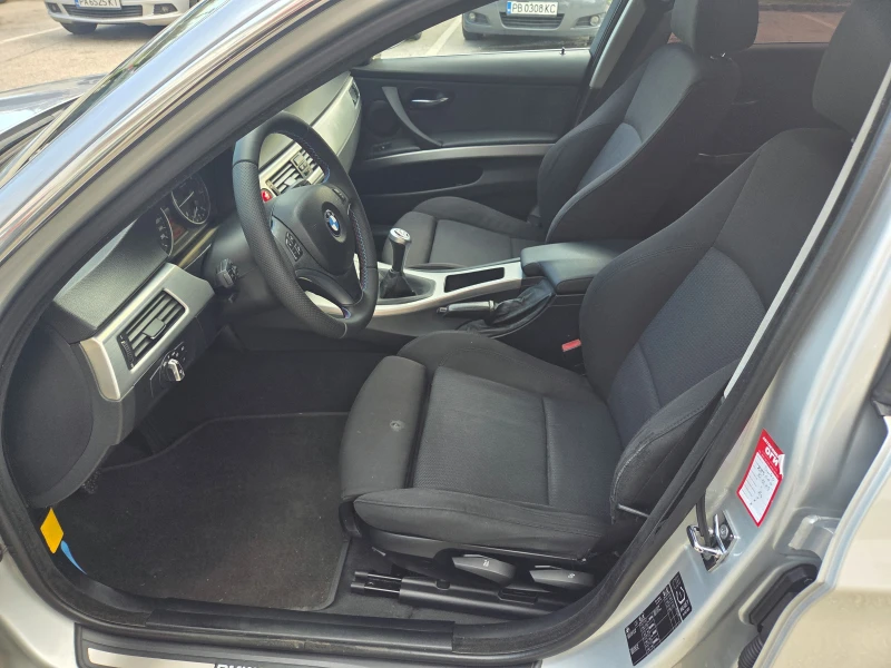BMW 330 d (245 Hp) xDrive, снимка 10 - Автомобили и джипове - 52955078